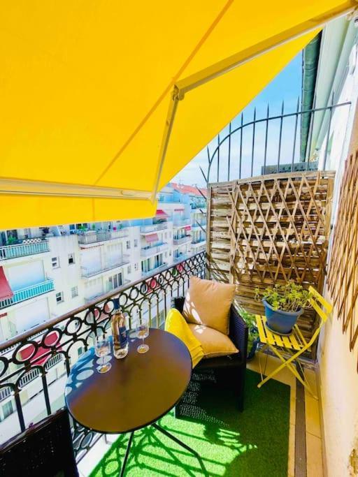 Ac & Balcony